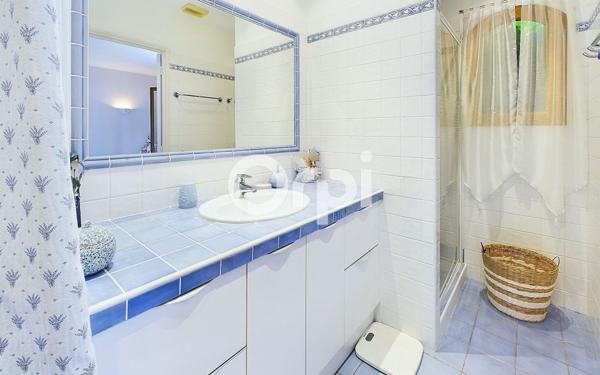 Maison à vendre    6 pièces • 145,44 m2 Tourrettes