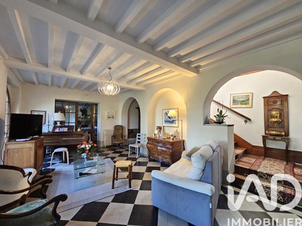 Maison à vendre 10 pièces 329 m² Cognac