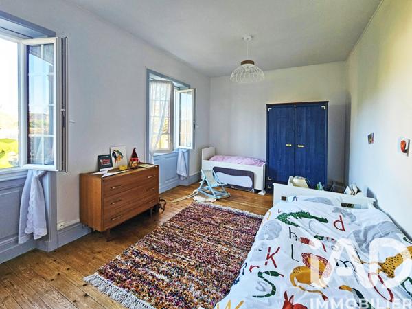 Maison à vendre 10 pièces 329 m² Cognac