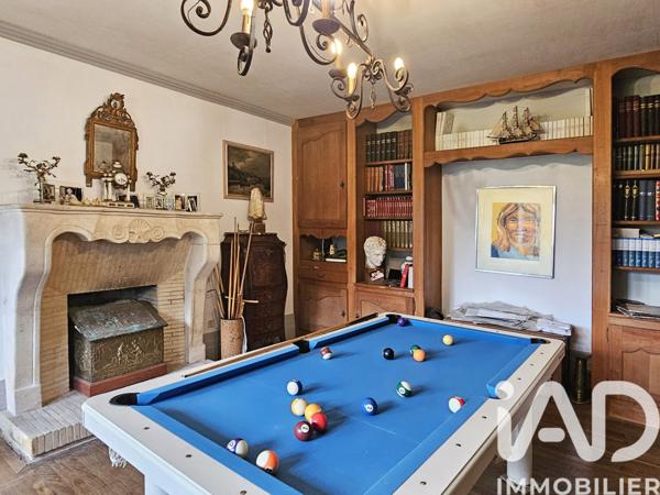 Maison à vendre 10 pièces 329 m² Cognac