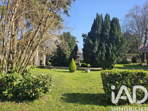 Maison à vendre 10 pièces 329 m² Cognac