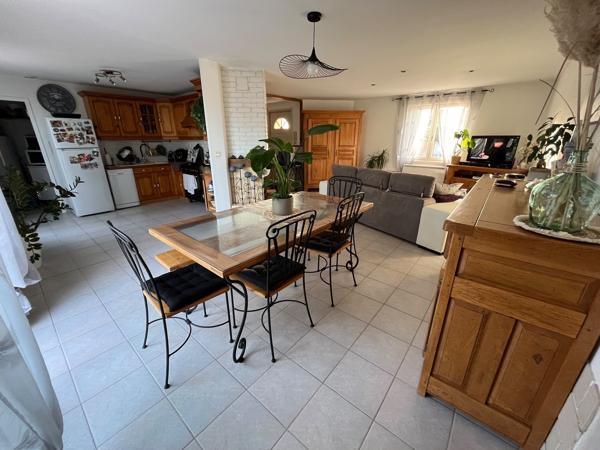 EN EXCLUSIVITE COQUETTE VILLA PLAIN PIEDS DE 109 M2 SUR 1100 M2 DE TERRAIN