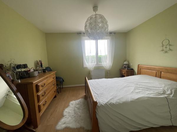 EN EXCLUSIVITE COQUETTE VILLA PLAIN PIEDS DE 109 M2 SUR 1100 M2 DE TERRAIN