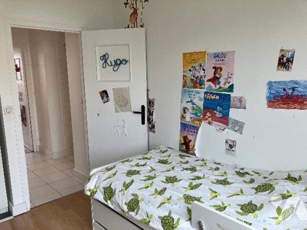 T4 traversant proche Rond-Point de Vannes – 93,67 m² – Terrasse, parking, cave