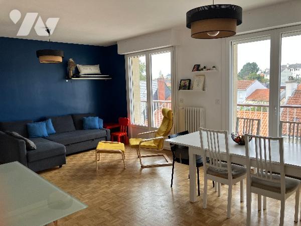 T4 traversant proche Rond-Point de Vannes – 93,67 m² – Terrasse, parking, cave