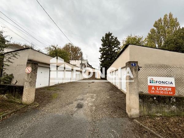 Location Parking - 6 RUE PAUL LANGEVIN Montelimar 26200