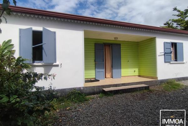 Maison de type F4 à vendre Saint-Anne (97437) Maison de type F4 à vendre Saint-Anne (97437)