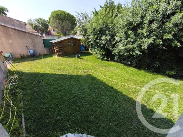Maison à vendre  4 pièces - 110 m 2   MARIGNANE  - 13