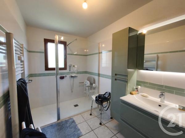 Maison à vendre  4 pièces - 110 m 2   MARIGNANE  - 13