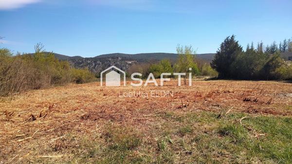 Rare ! Terrain plat constructible 1400 m² avec vue