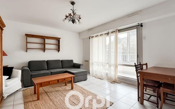 Appartement à louer    3 pièces • 71,95 m2 Nantes