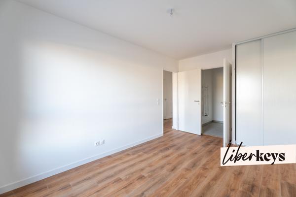 BRUGES - Appartement 2 pièces avec balcon et parking