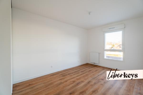 BRUGES - Appartement 2 pièces avec balcon et parking