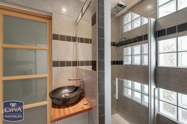 Appartement à vendre 3 pièces 70m² Vichy (03200)