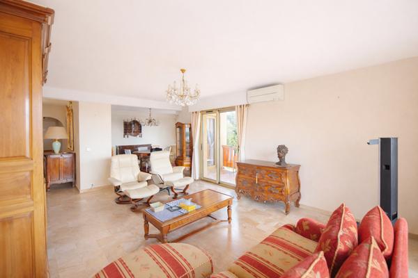 Appartement de standing à Mandelieu La Napoule 4 pièce(s)