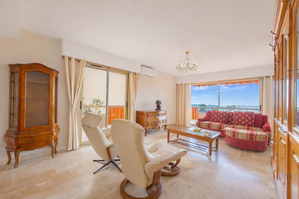 Appartement de standing à Mandelieu La Napoule 4 pièce(s)