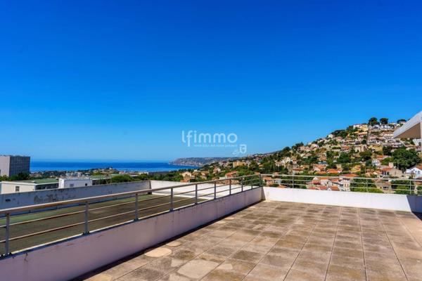 Appartement T3 et terrasse de 87m2 vue mer
