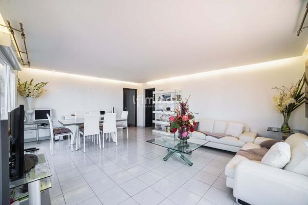 Appartement T3 et terrasse de 87m2 vue mer