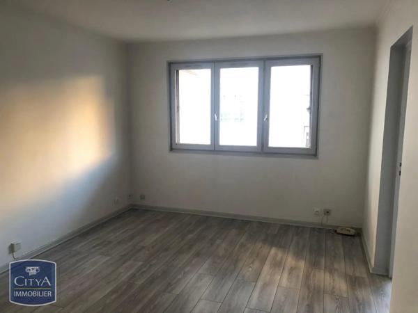 Appartement à louer 1 pièce 40m² Saint-Étienne (42000)
