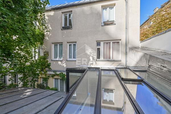 Appartement refait à neuf avec mezzanine - 15,43 m²