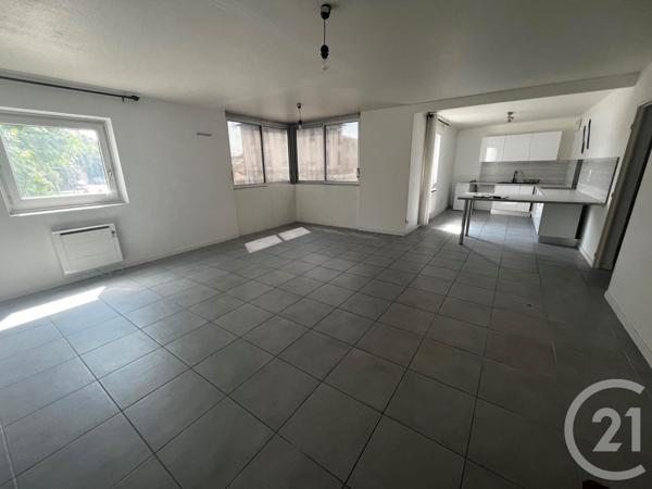 Appartement T3 à vendre  3 pièces - 80,25 m2 ST FONS - 69