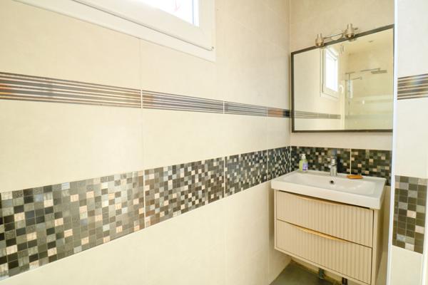 ANTONY - Maison 5 pièces 103.96 m2 habitables (140.53m² total)