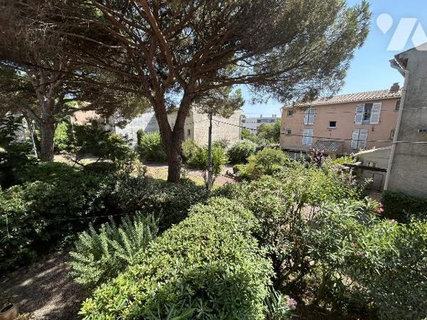 Appartement F2 aves terrasse vendu meublé