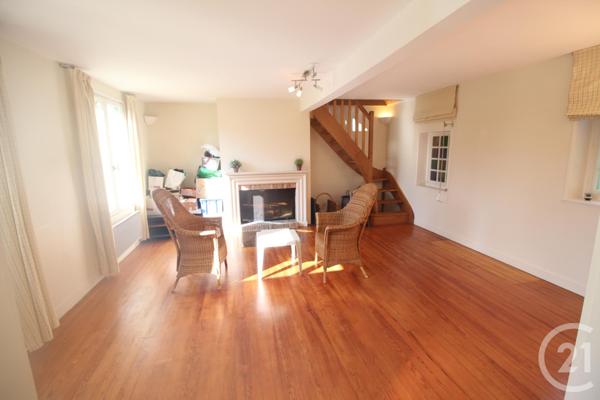 Maison à vendre  14 pièces - 145 m2 VALMONT - 76