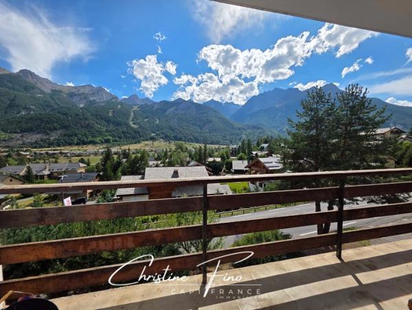 SERRE CHEVALIER- LE MONETIER LES BAINS Appartement T2 rénové