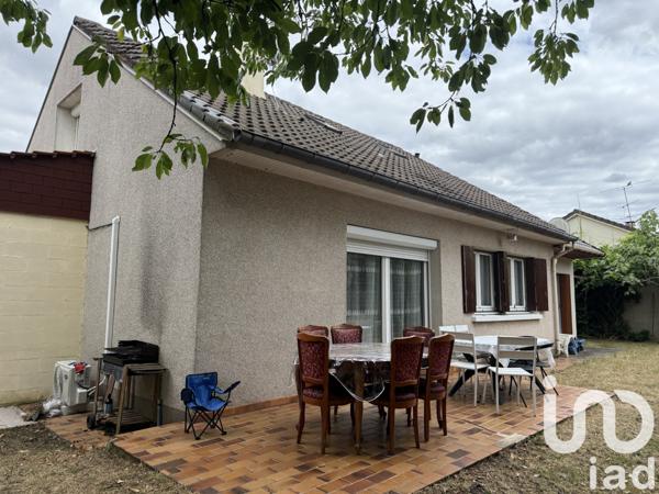 Maison à vendre 9 pièces 154 m² Moissy-Cramayel