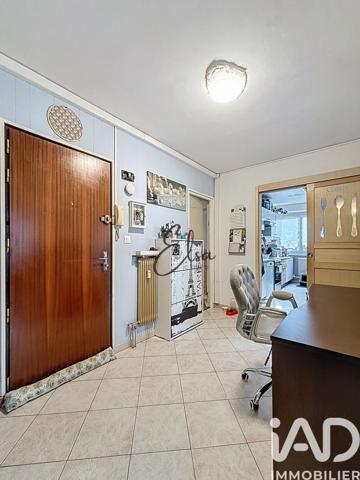 Appartement à vendre 5 pièces 93 m² Cluses