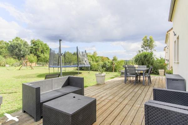 Maison à vendre 399 000 € Beynes 5 p 110 m² DPE B