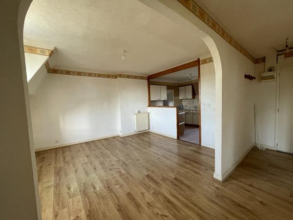 Appartement T3 Dernier étage.