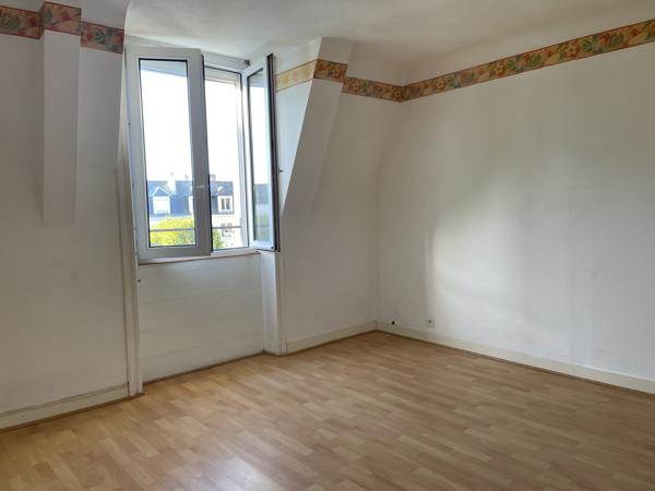 Appartement T3 Dernier étage.
