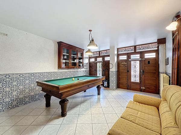 Tournus (71700) Maison de Charme en Plein Cœur Historique de Tournus – Opportunité Rare