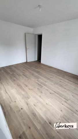 Maison de Village T5  - 179 m2 - Totalement rénovée - Jardin de 270 m2 environ