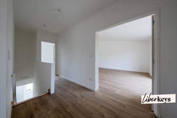 Maison de Village T5  - 179 m2 - Totalement rénovée - Jardin de 270 m2 environ