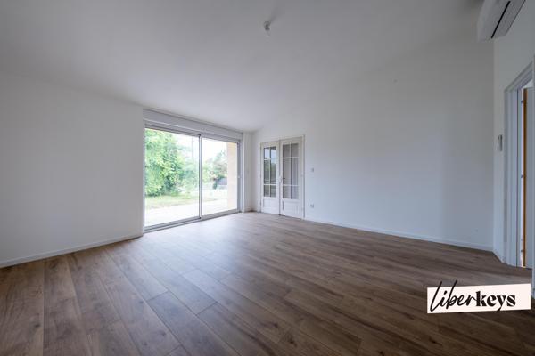 Maison de Village T5  - 179 m2 - Totalement rénovée - Jardin de 270 m2 environ