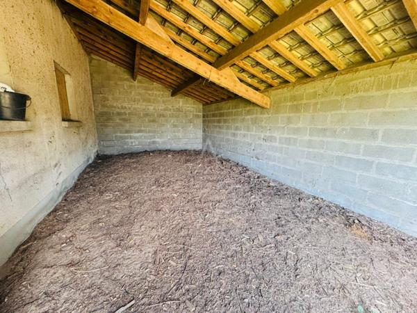 Maison à Dampierre avec petite dépendance