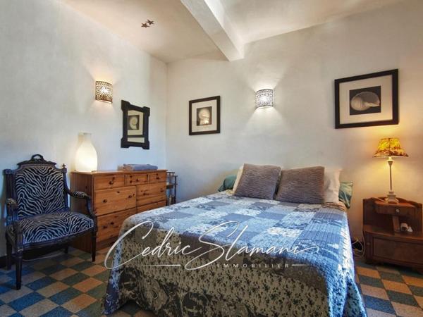 EXCLUSIF  MAISON DE VILLAGE 95 M2, 4 CHAMBRES, 1 BUREAU,  2 SALLE D EAU, 1 CUISINE, 1 SALON