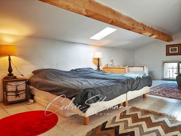 EXCLUSIF  MAISON DE VILLAGE 95 M2, 4 CHAMBRES, 1 BUREAU,  2 SALLE D EAU, 1 CUISINE, 1 SALON