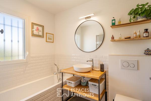 Villa contemporaine dans domaine sécurisé