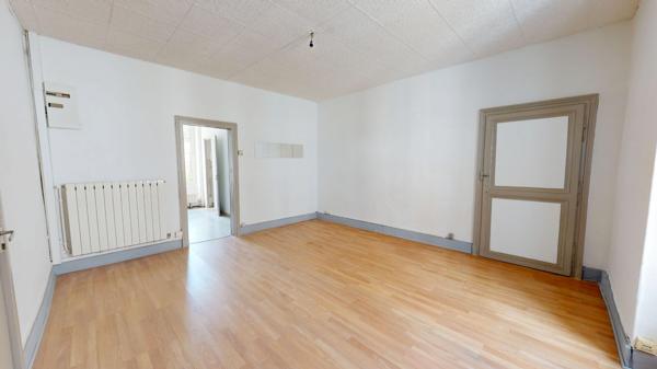 Appartement  T1 -proche gare de Nevers- 31m2