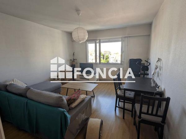 Location Appartement 2 pièces 49.6 m² - 57 RUE BONNABAUD RESIDENCE LE GALLIENI Clermont Ferrand 63000