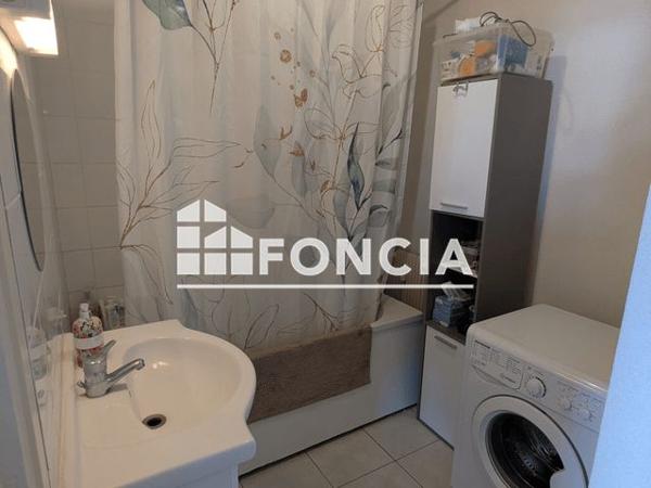 Location Appartement 2 pièces 49.6 m² - 57 RUE BONNABAUD RESIDENCE LE GALLIENI Clermont Ferrand 63000