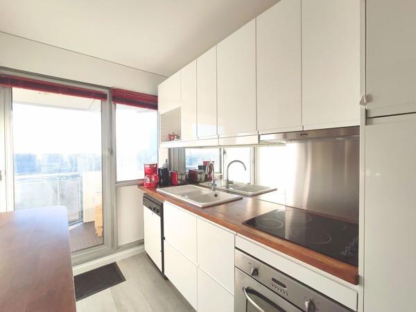 Bel appartement vue Tour Eiffel