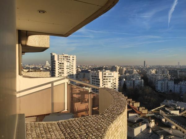 Bel appartement vue Tour Eiffel