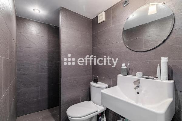Maison
         8 pièces
        - 232 m² Bien prestige 730 000 € *
