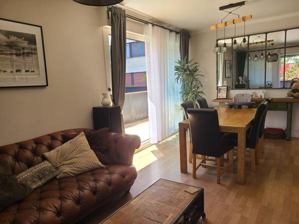 Appartement 3 pièces à vendre à Fontenay-le-Fleury, centre-ville, calme et bien desservi
