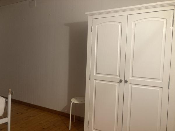 T2 meublé au calme avec cour